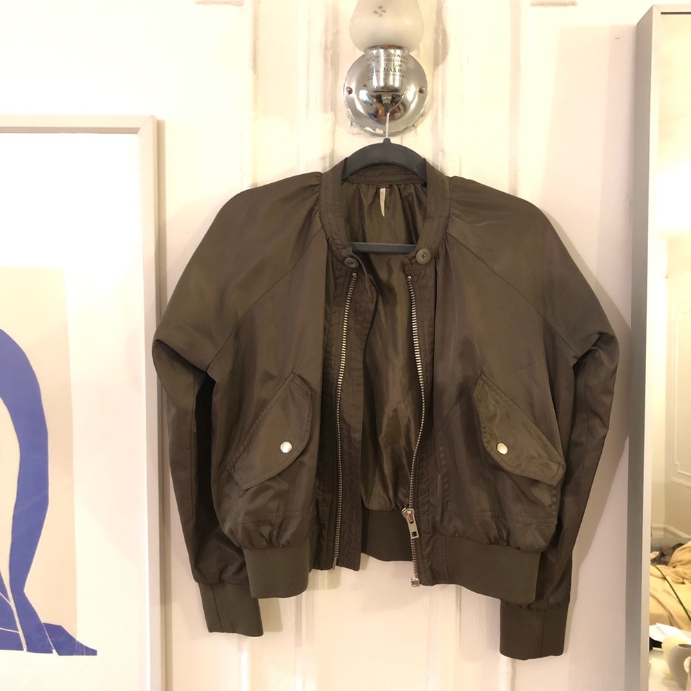 free people bomber jacket / olive green / xs